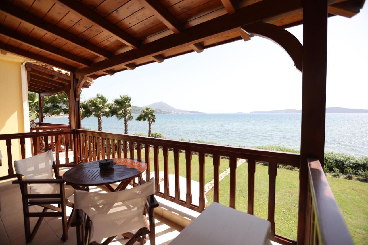 Seaside Gialova Apartment Pylos Exterior photo