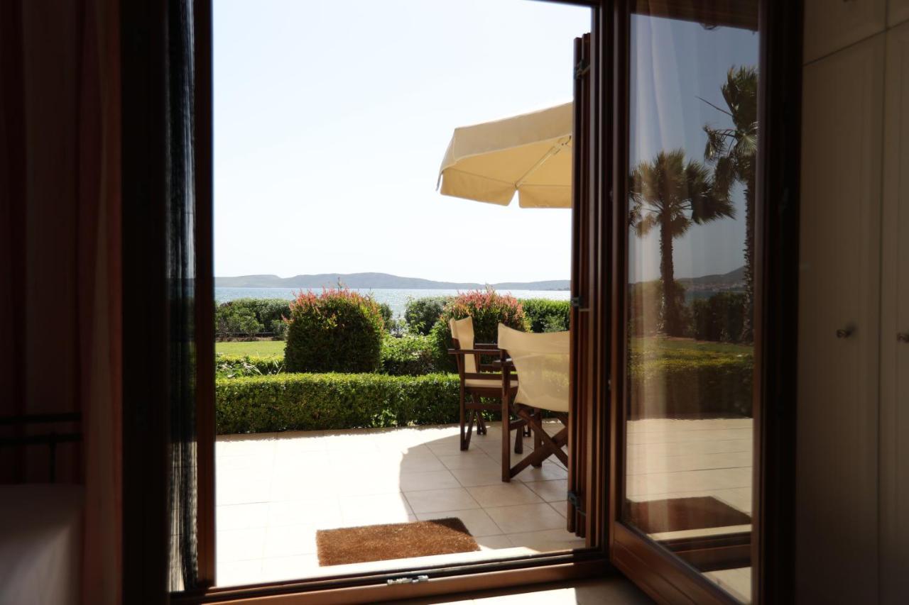 Seaside Gialova Apartment Pylos Exterior photo