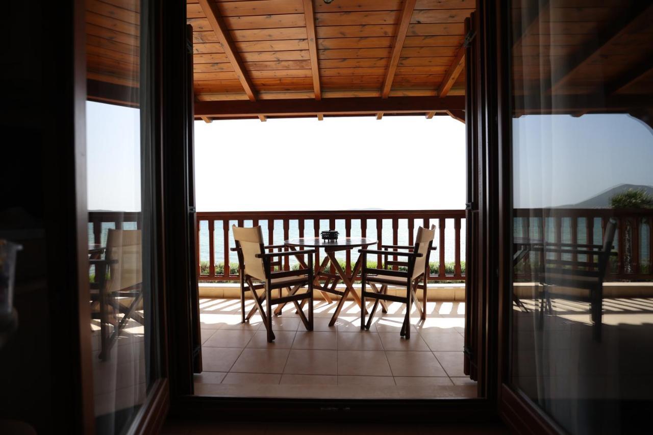 Seaside Gialova Apartment Pylos Exterior photo